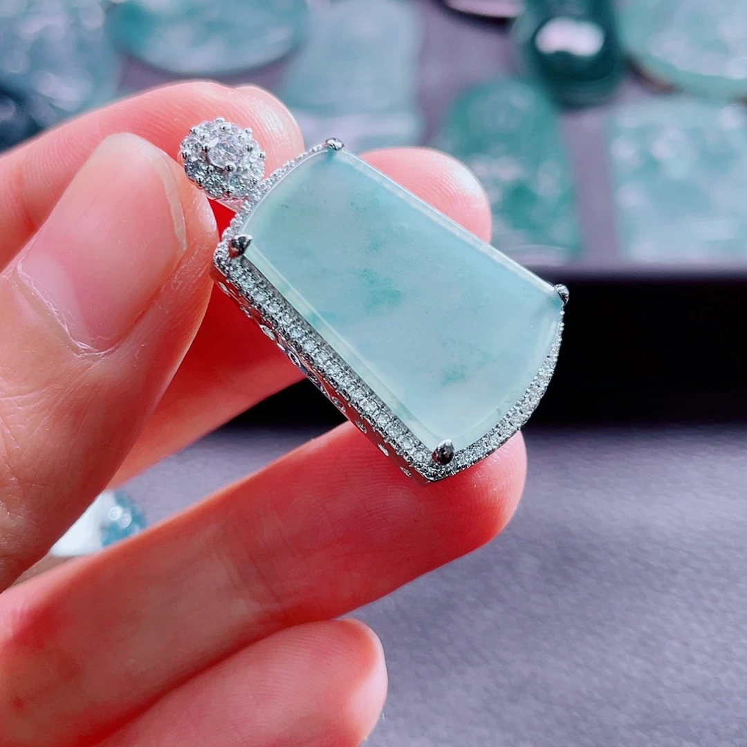 翡翠颈饰未镶嵌8579838896