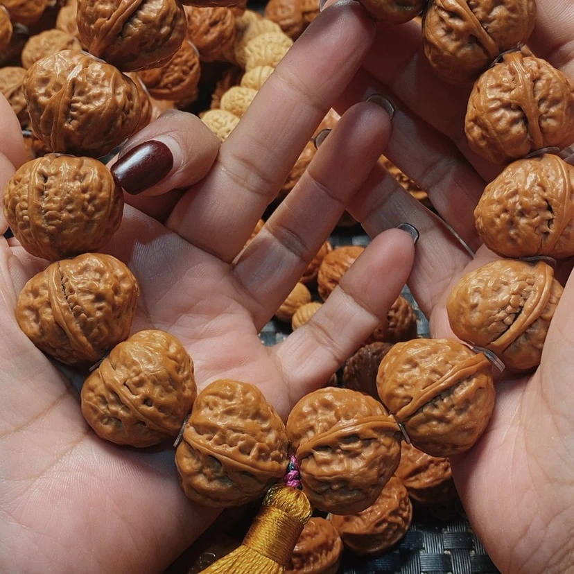 【闪购商品】文玩核桃吊坠粗筋元宝