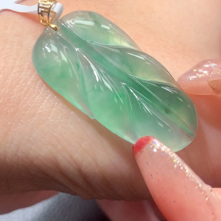 定制翡翠18K金镶嵌翡翠