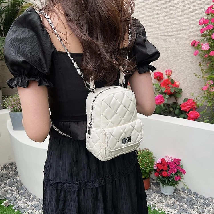 菱格少女风迷你双肩包2025新款小众超轻便书包休闲旅行登山小背包