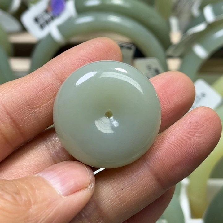 未镶嵌手镯和田玉（糖玉）