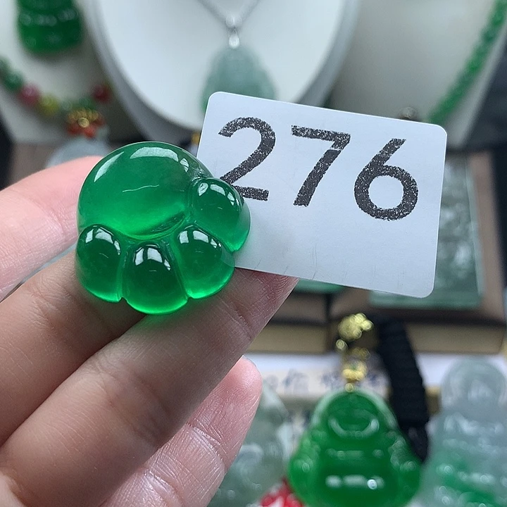 吊坠(赠链)未镶嵌翡翠