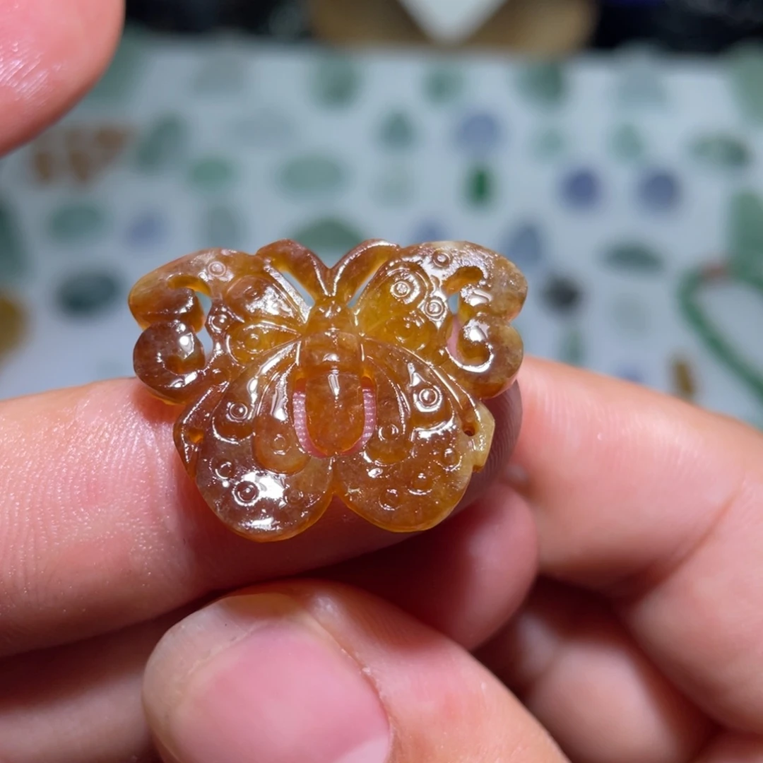 未镶嵌定制翡翠蝴蝶