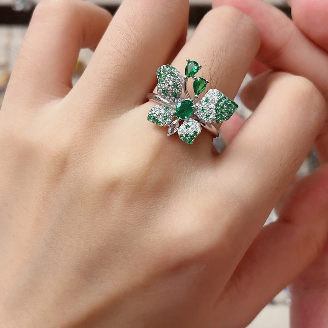 花****祖母绿银S925镶嵌戒指