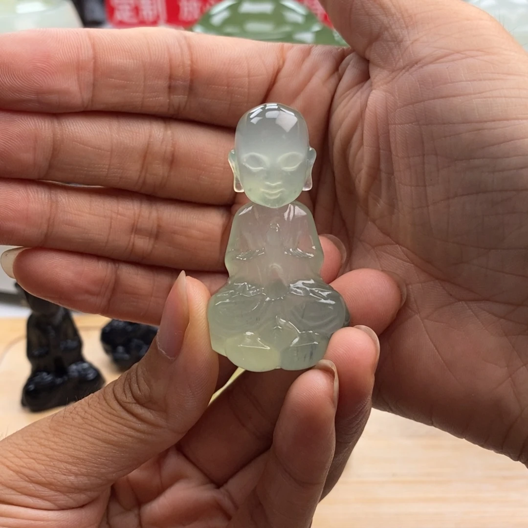 历***来岫玉未镶嵌四大名玉摆件