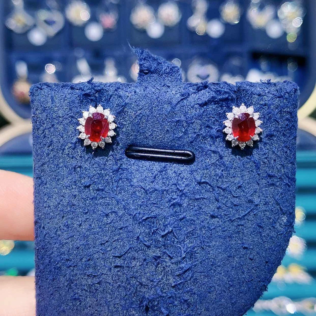 【闪购商品】铂Pt950镶嵌耳饰红宝石1ct红宝石戴妃款耳钉