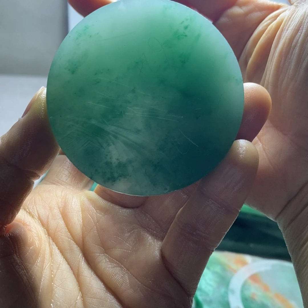 定制石英质玉?**玫天然非州翠吊坠