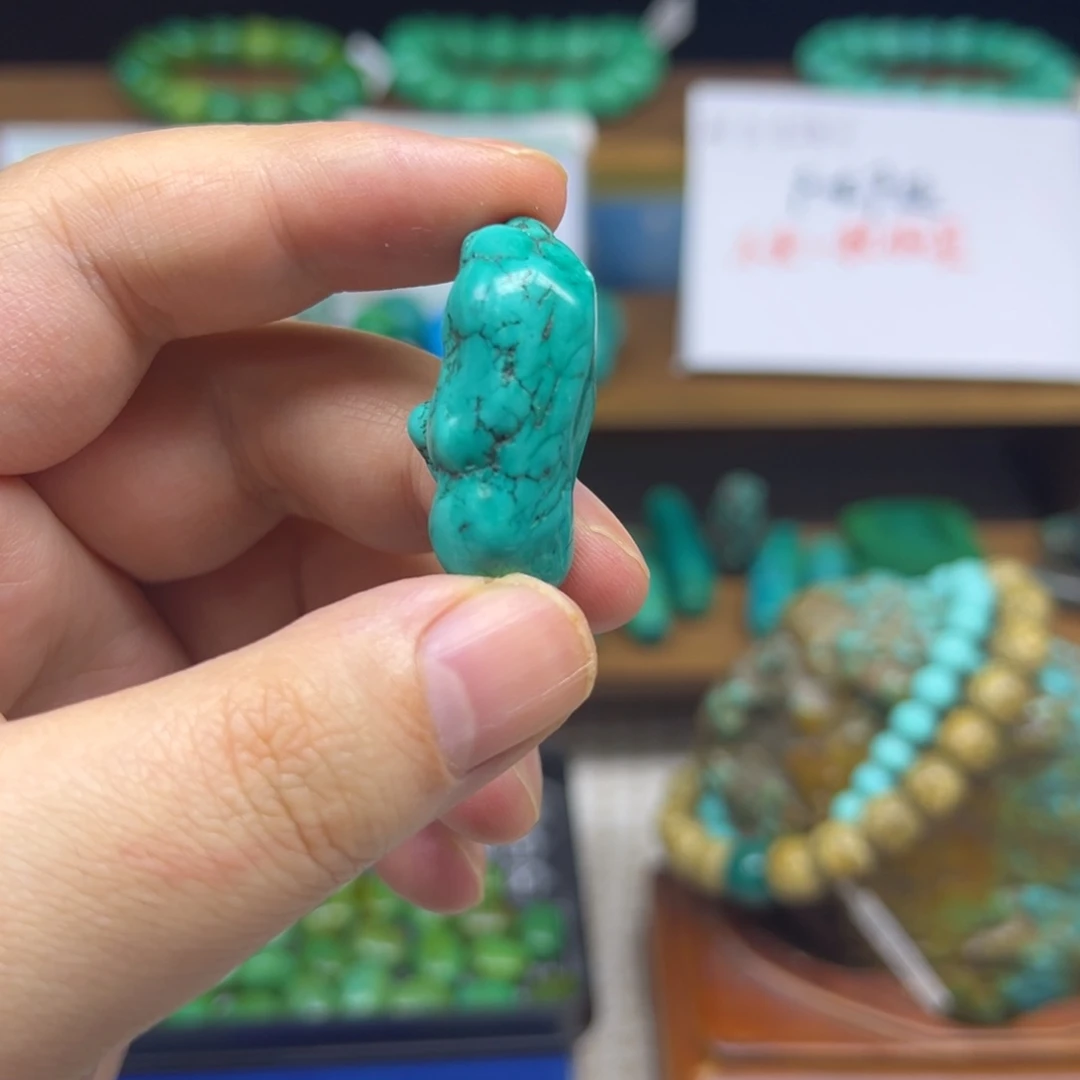 湖北十堰绿松随型