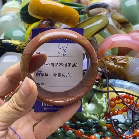 石英质玉未镶嵌手镯