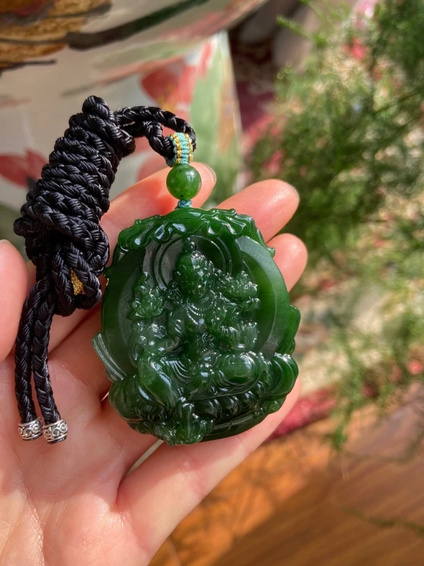 和田玉碧玉双面精雕度母观音牌子挂件纯色绿色巧雕大件观音玉吊坠
