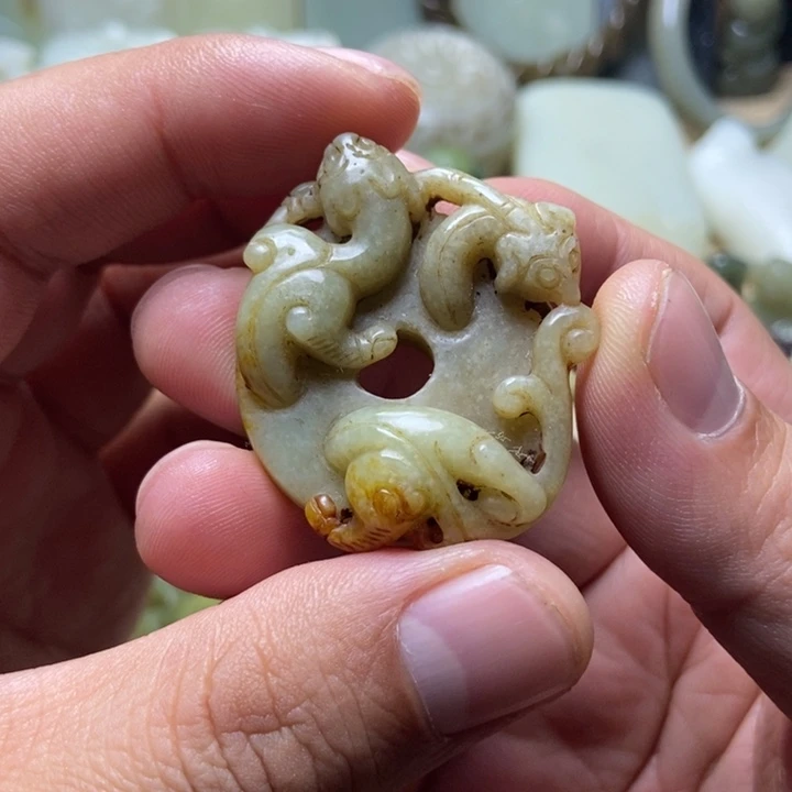 和田玉未镶嵌挂件