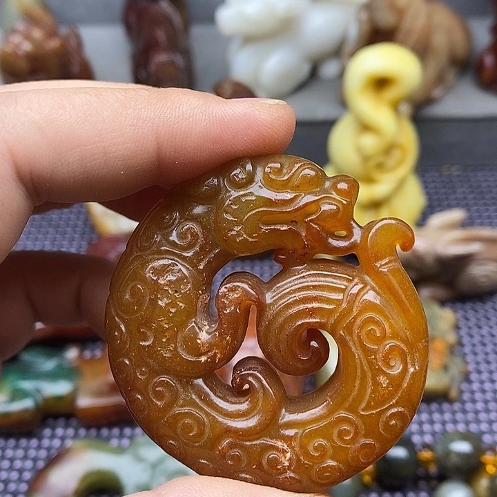 未镶嵌蛇纹石玉颈饰