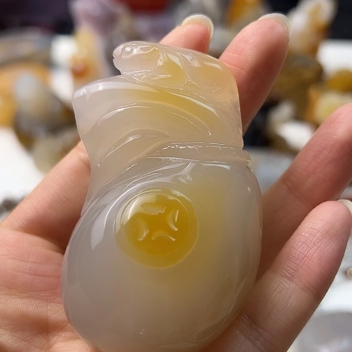 玛瑙/玉髓颈饰未镶嵌