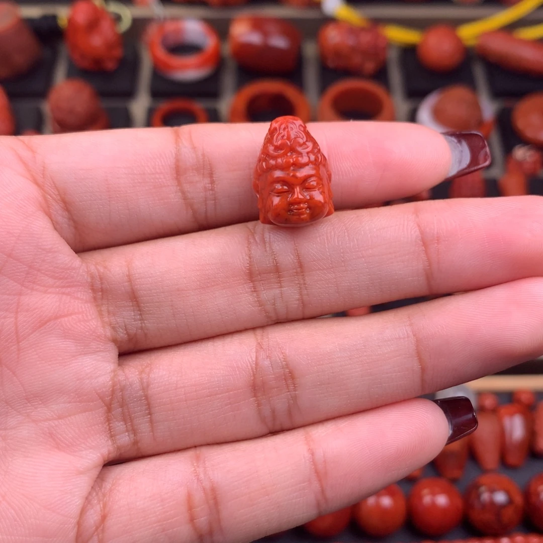 南红玛瑙未镶嵌观音头12+