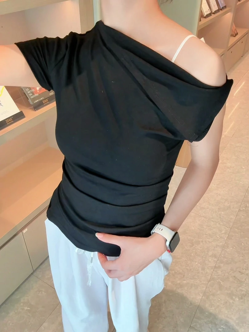 洋气衣服女别致设计感一字露肩修身显瘦法式不规则斜肩无袖t恤女