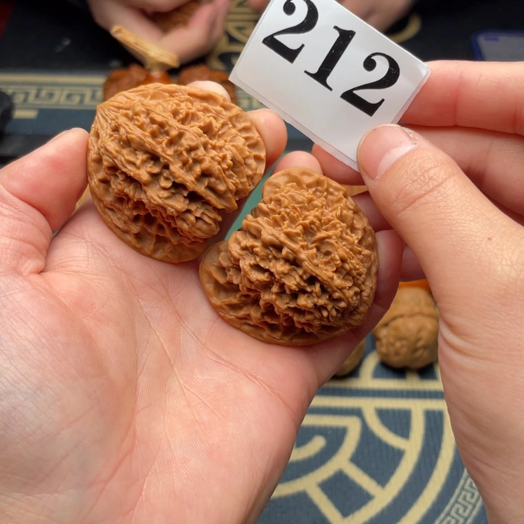 文玩核桃吊坠45精品满天星212号