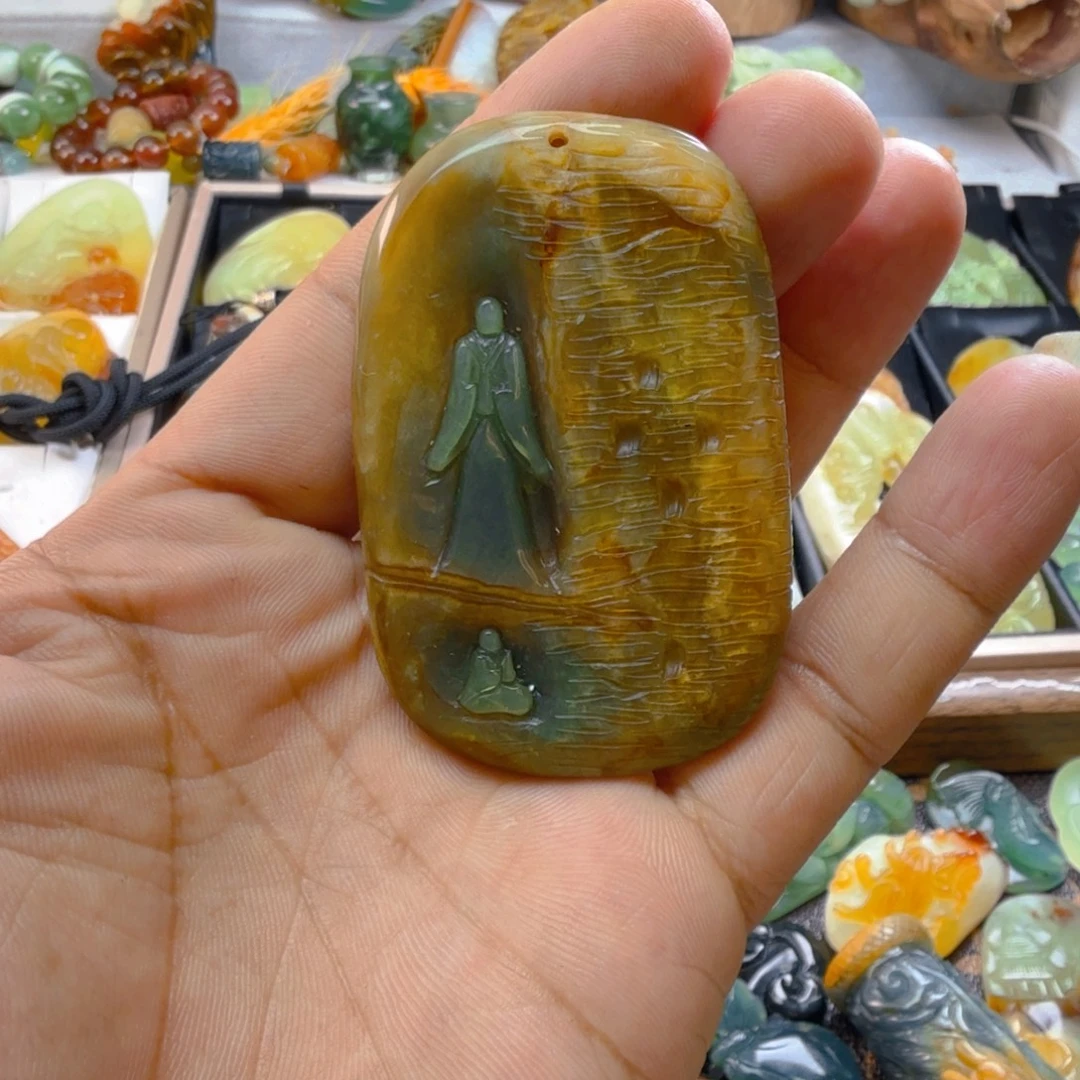 蛇纹石玉未镶嵌颈饰