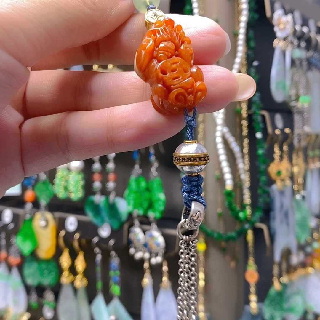 未镶嵌翡翠耳饰翡翠