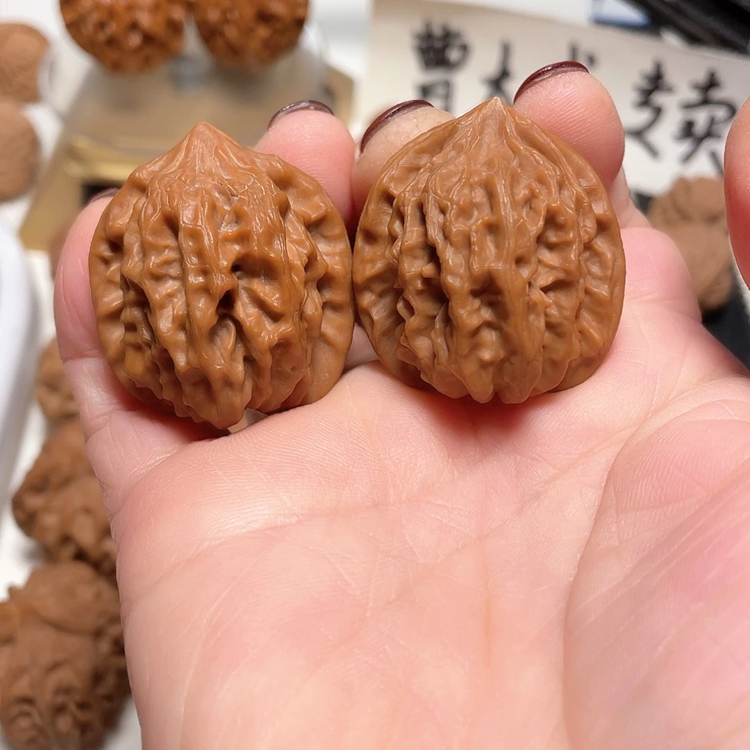 文玩核桃把件文玩核桃曹小龙