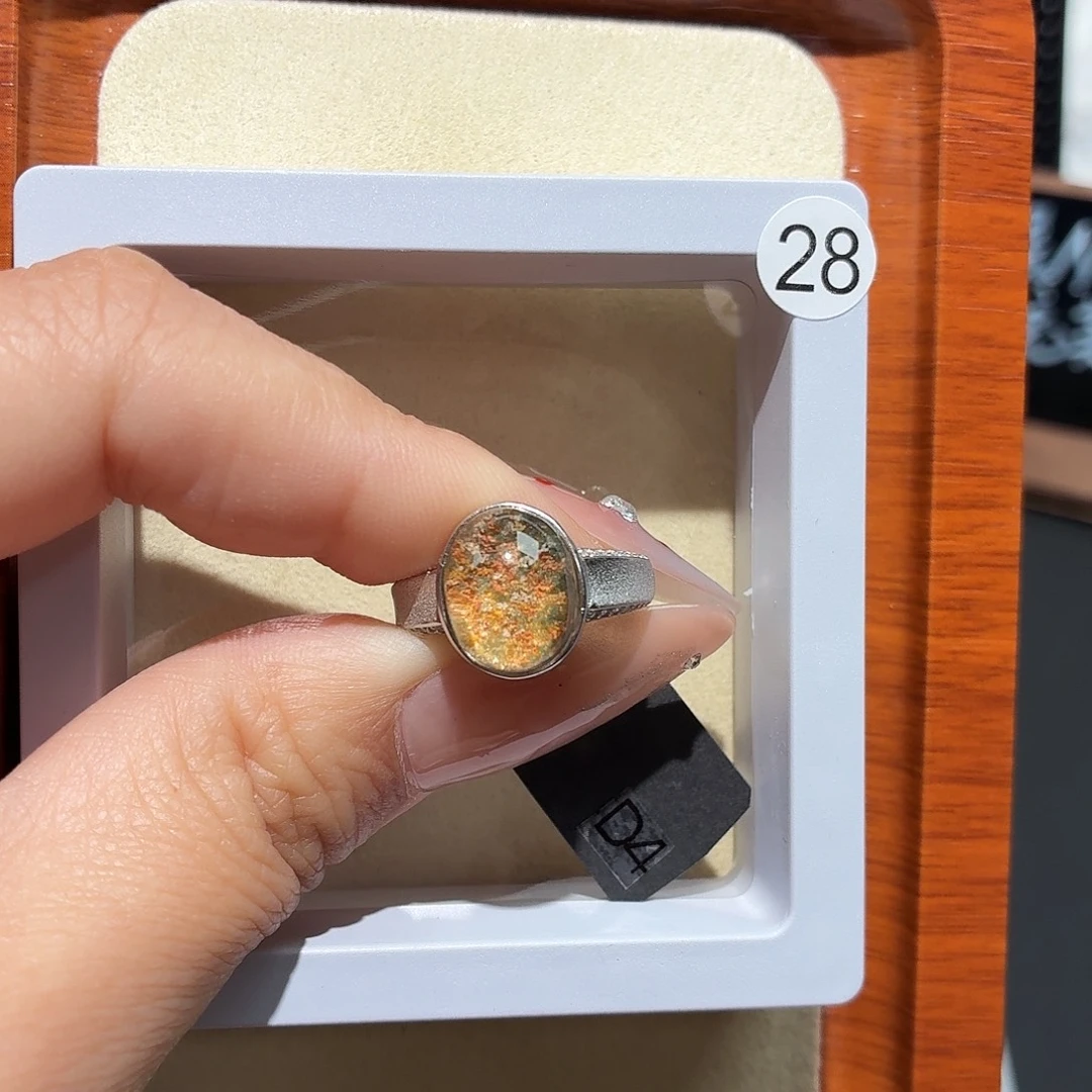 小***涵水晶银S925镶嵌戒指