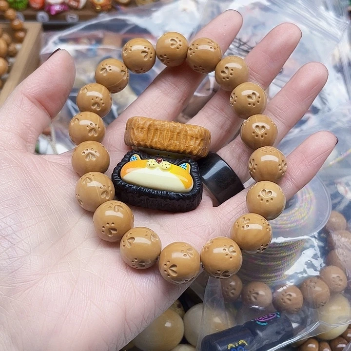 ꪔ***兎柏香籽/百香籽吊坠180