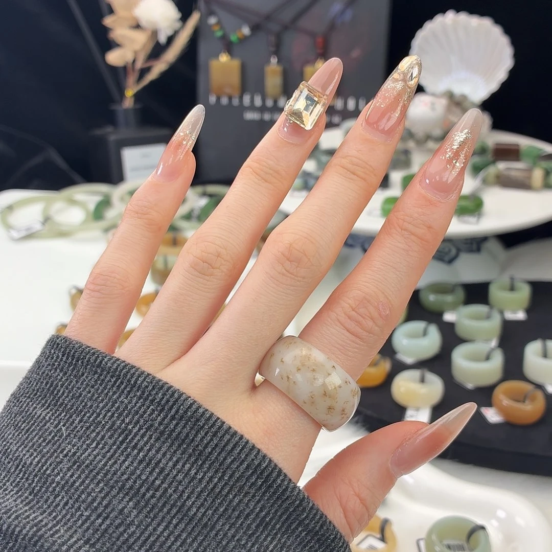 和田玉（糖玉）未镶嵌戒指j36金桂花墩墩17.2