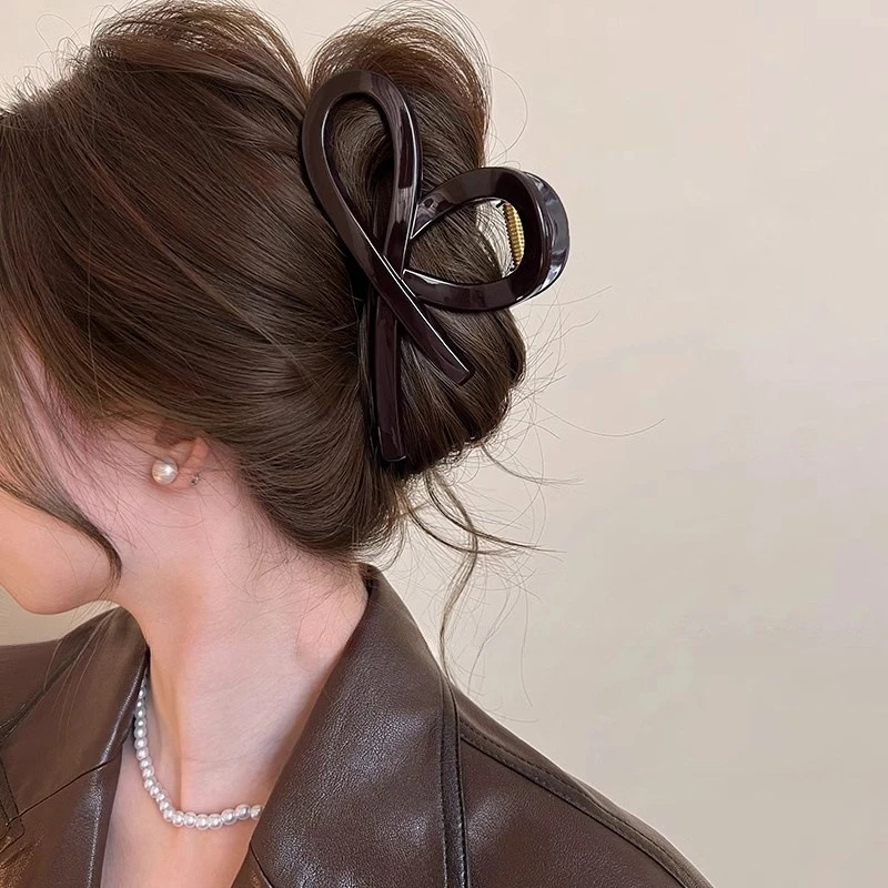 蝴蝶结头发抓夹大号发量多发夹女后脑勺鲨鱼夹2025新款高级感发饰