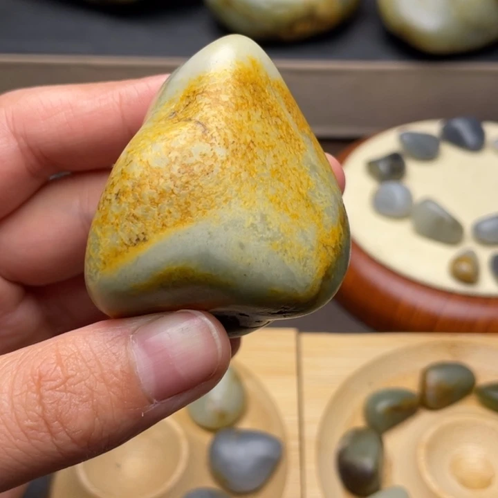 和田玉未镶嵌颈饰15