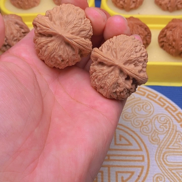 核桃手串/手链玉玺狮子头40尺高差尺