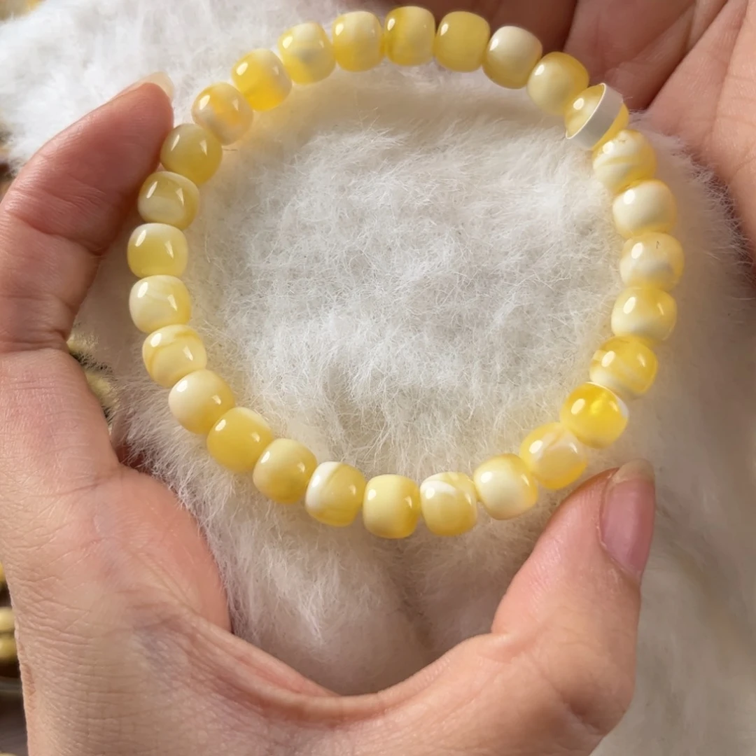 蜜蜡裸石未镶嵌蜜蜡