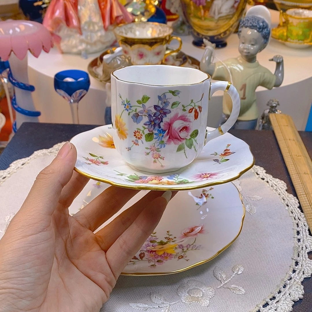 瓷片咖啡杯水晶杯摆件