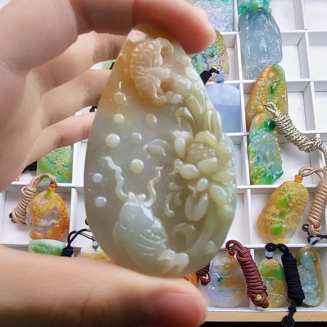 未镶嵌定制翡翠翡翠