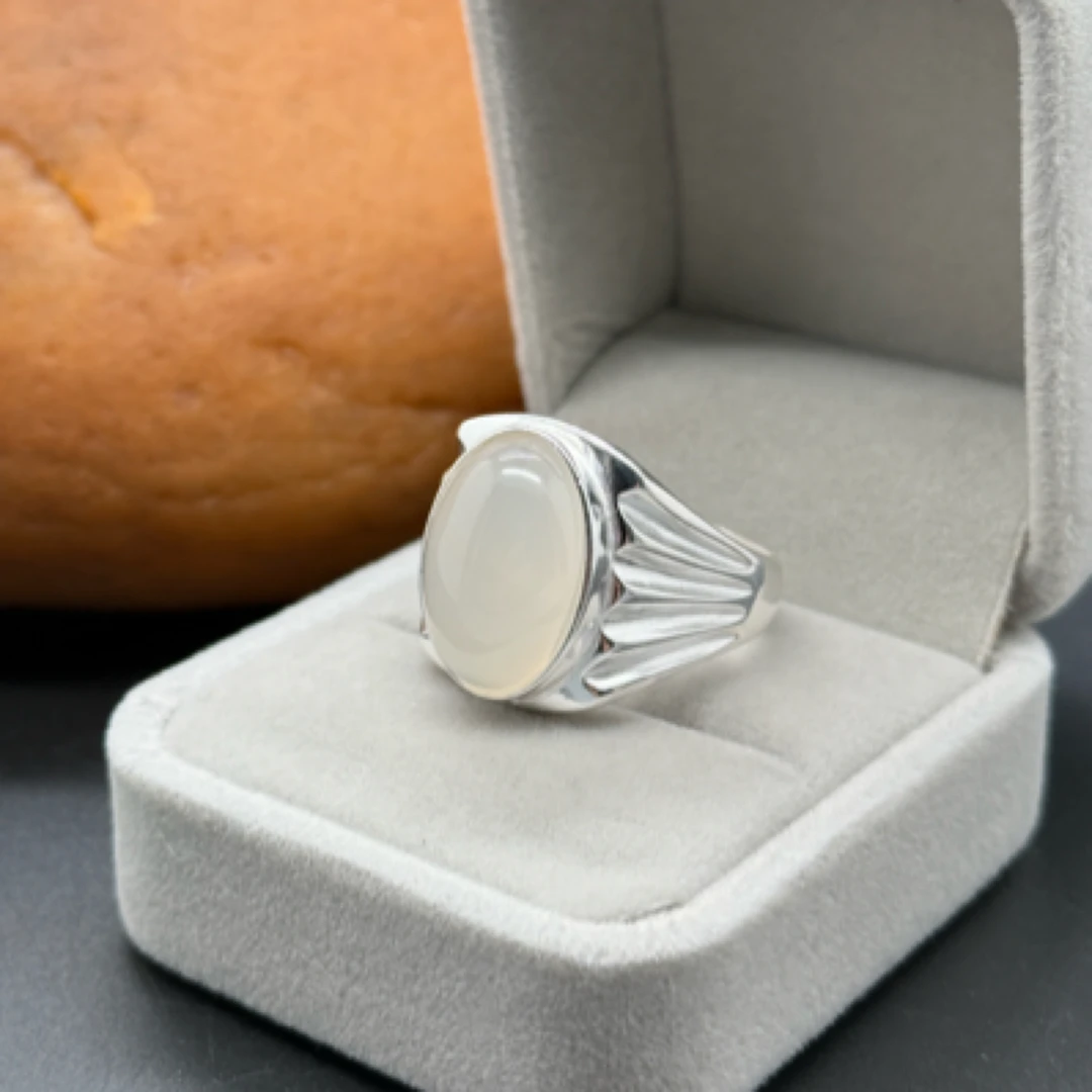 足银莫桑石戒指 斯恩巴特S990纯银男士复古风素款戒指
