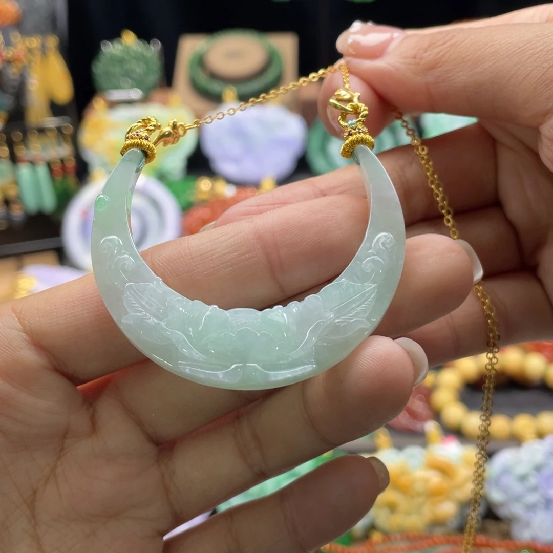 翡翠颈饰未镶嵌代编织