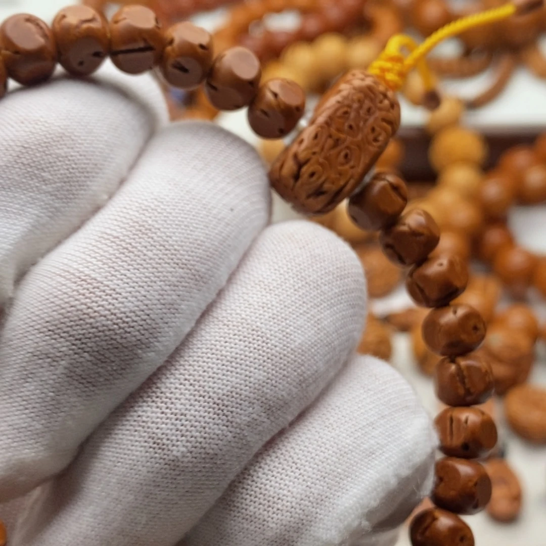 淘***?桃核手工工艺品