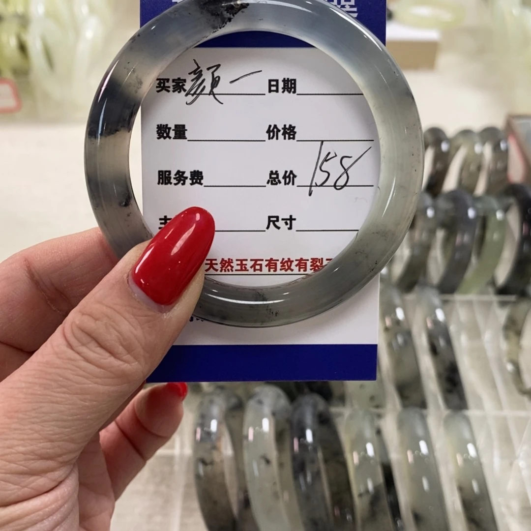 蛇纹石玉手镯未镶嵌颜*.