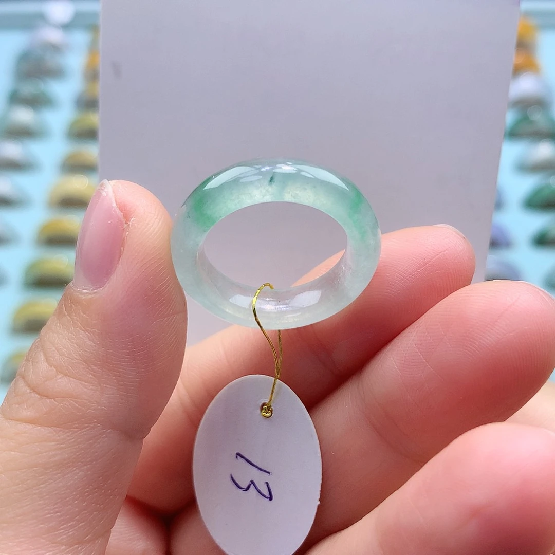 未镶嵌戒指翡翠13圈