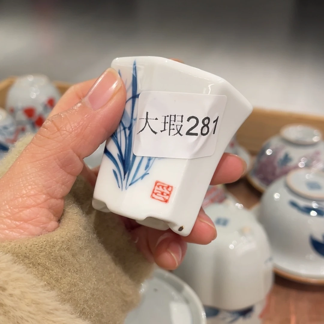 有瑕纯手绘釉下彩