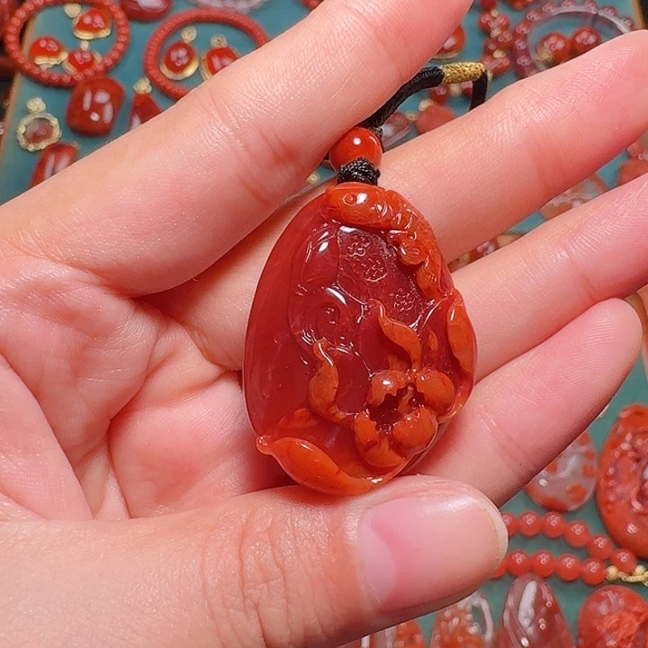 南红玛瑙未镶嵌吊坠