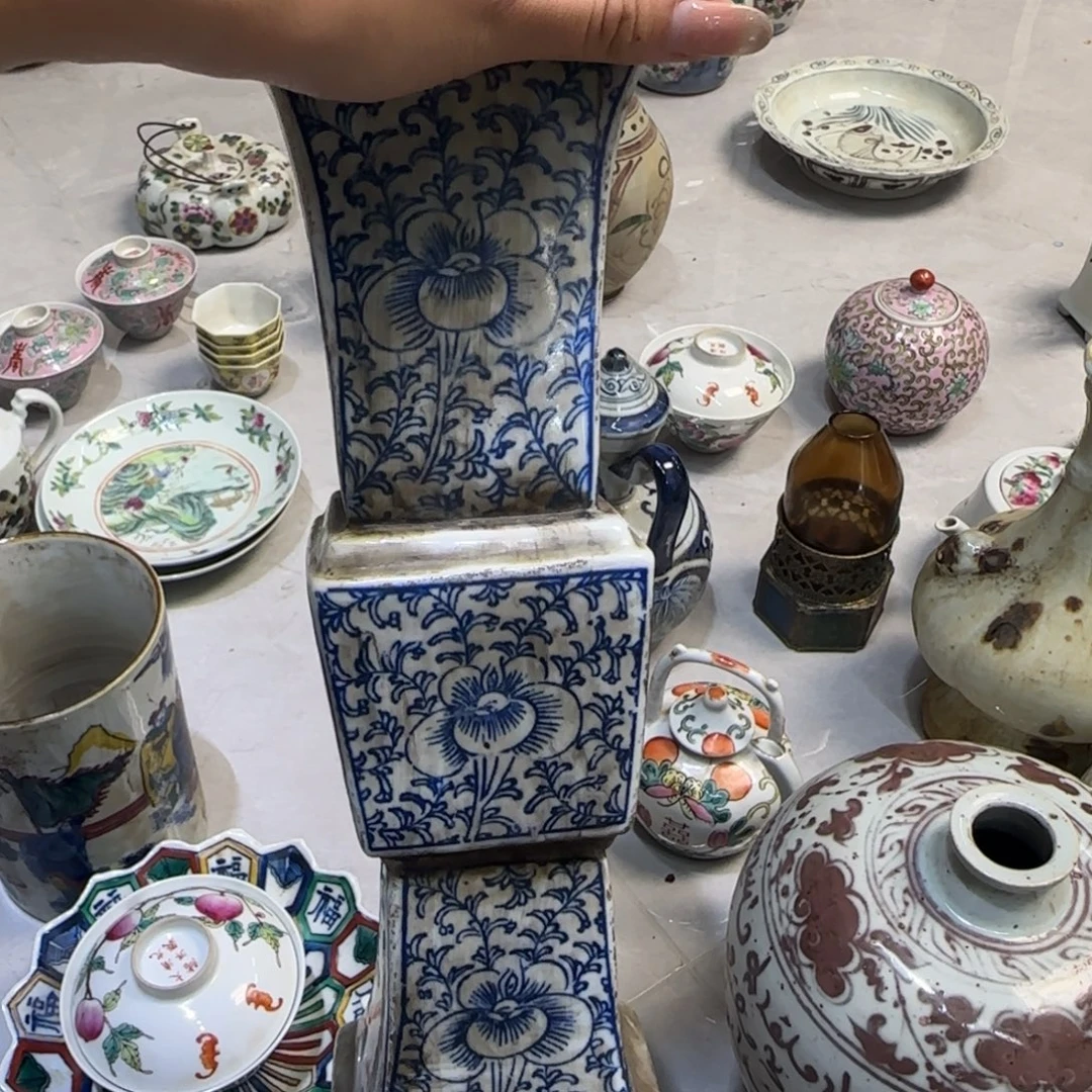 李***远大叶紫檀（黑酸枝木类）
