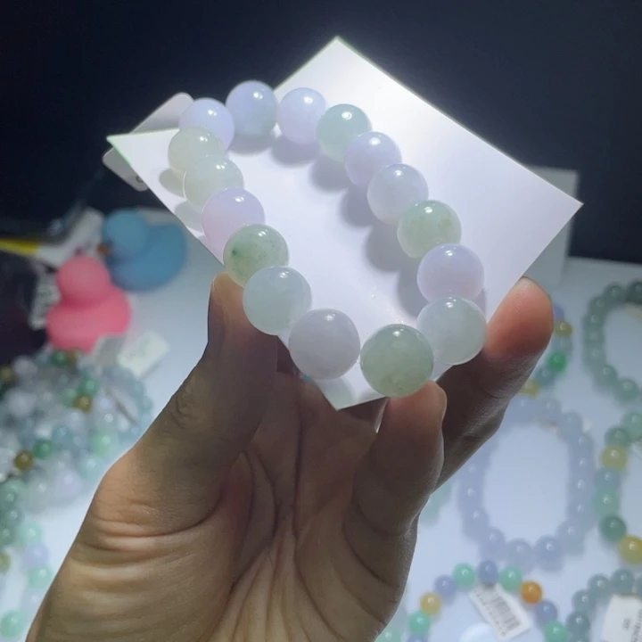 未镶嵌定制翡翠翡翠
