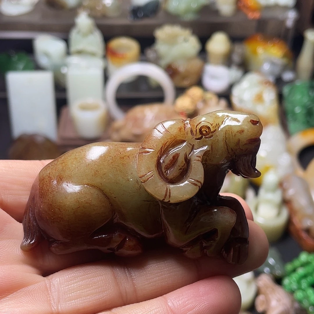 $***$和田玉（糖玉）未镶嵌颈饰