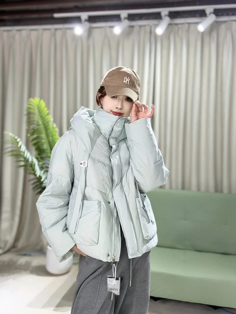 ZS韩版小个子白鸭绒短款秋冬厚款防水百搭时尚