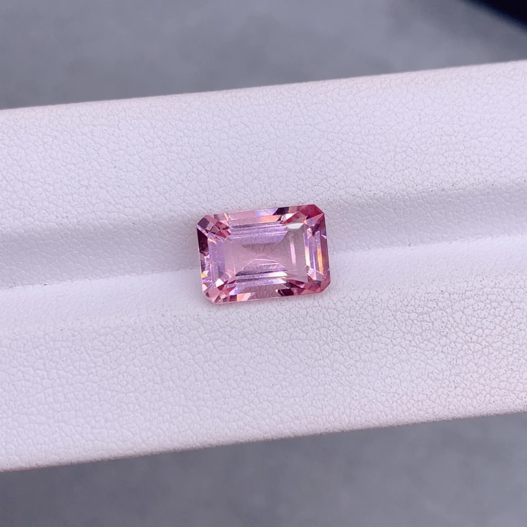 绿柱石（摩根石）裸石3.82克拉