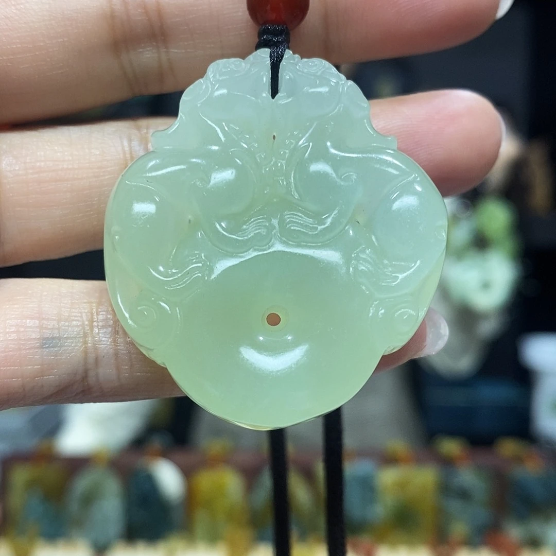 未镶嵌岫玉挂件吊坠项链