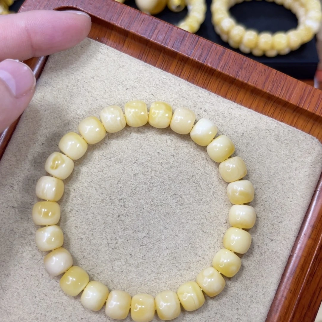 蜜蜡珠宝奇石未镶嵌9.6mm