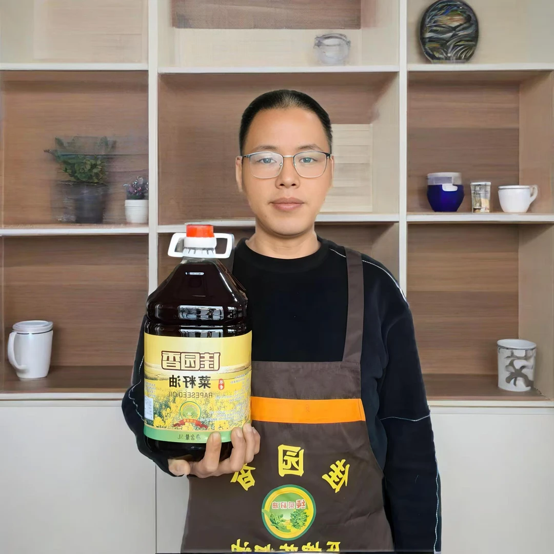 非转基因现榨纯菜籽5L9.2斤纯正菜籽油