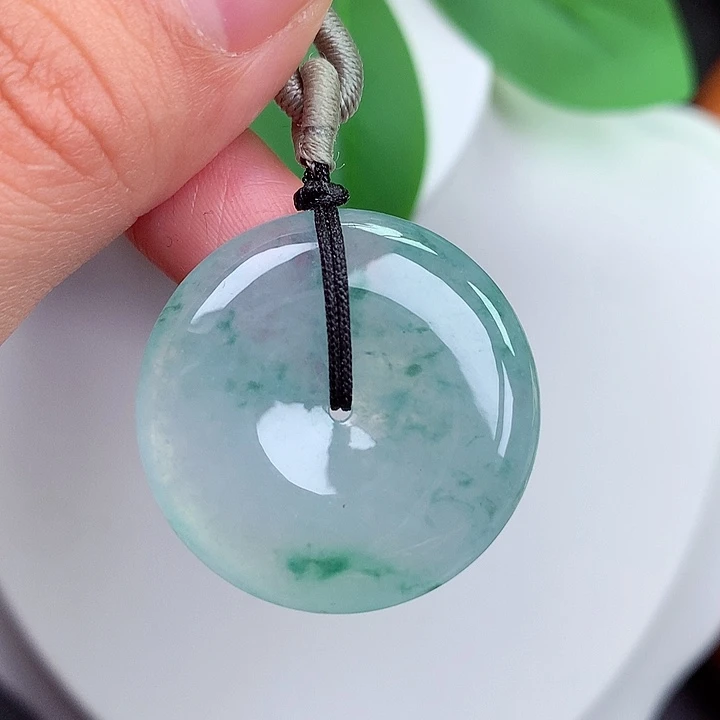 颈饰未镶嵌翡翠平安扣 29x5.8mm