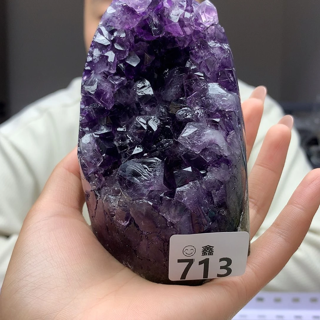 未镶嵌大型摆件（非配饰）水晶