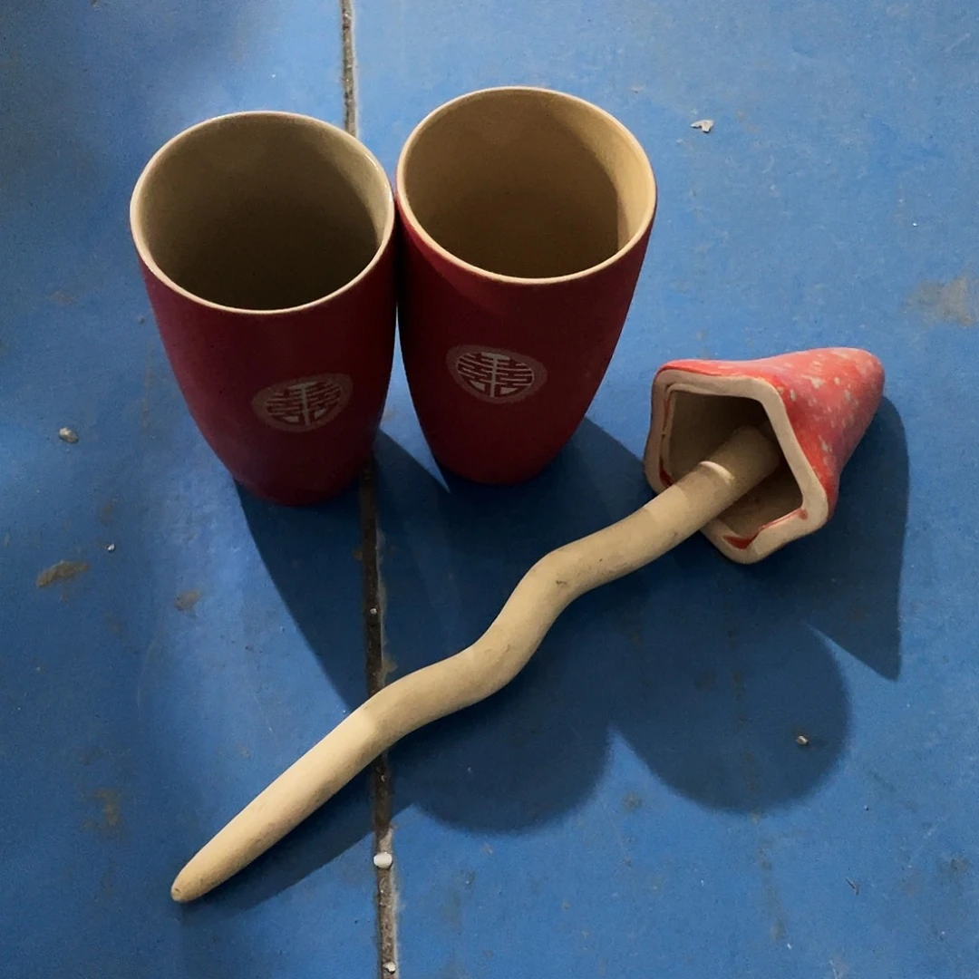 摆件八*罐   微瑕。